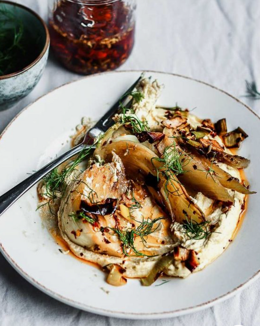 Braised Fennel with Crispy Charred Leeks and Chilli-Fennel Oil